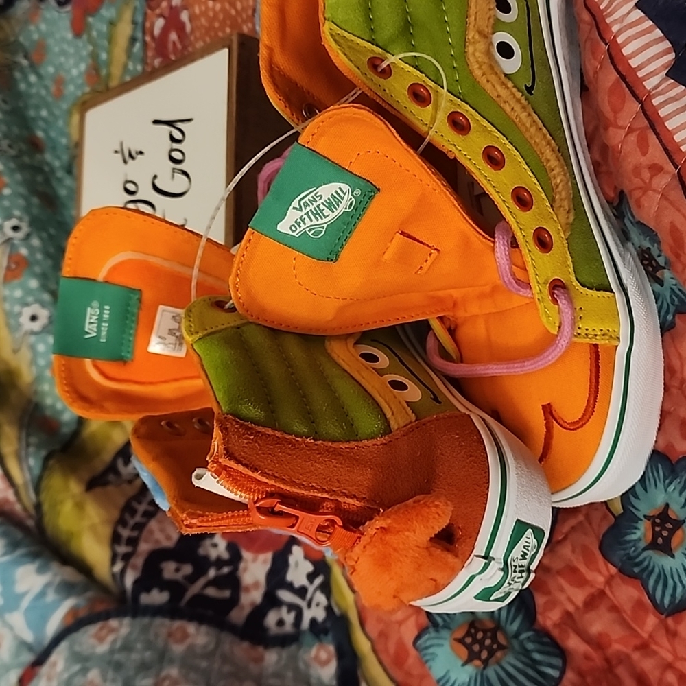 Sesame Street Vans - Picture 2 of 5